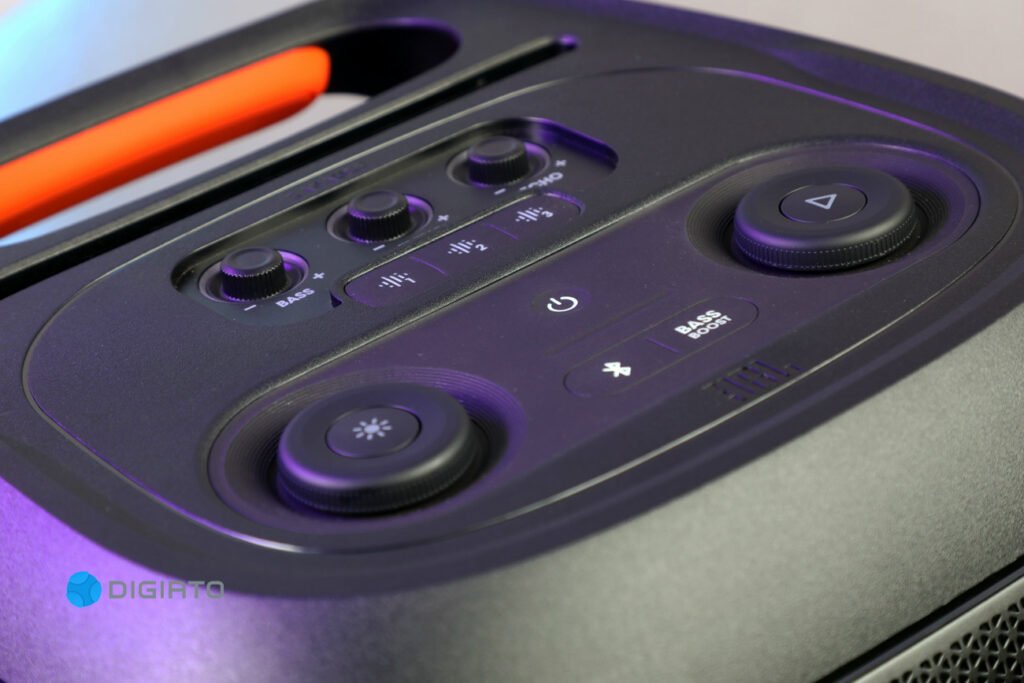 1694969270 355 نقد و بررسی اسپیکر بلوتوثی JBL PartyBox 710