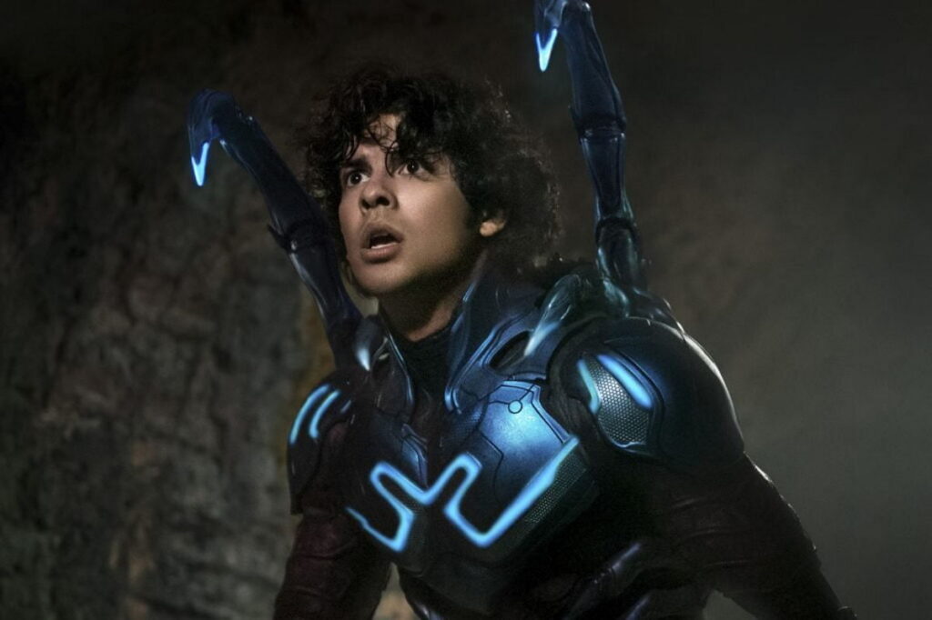نقد فیلم Blue Beetle | ابرقهرمان مکزیکی 44 نقد فیلم Blue Beetle | ابرقهرمان مکزیکی
