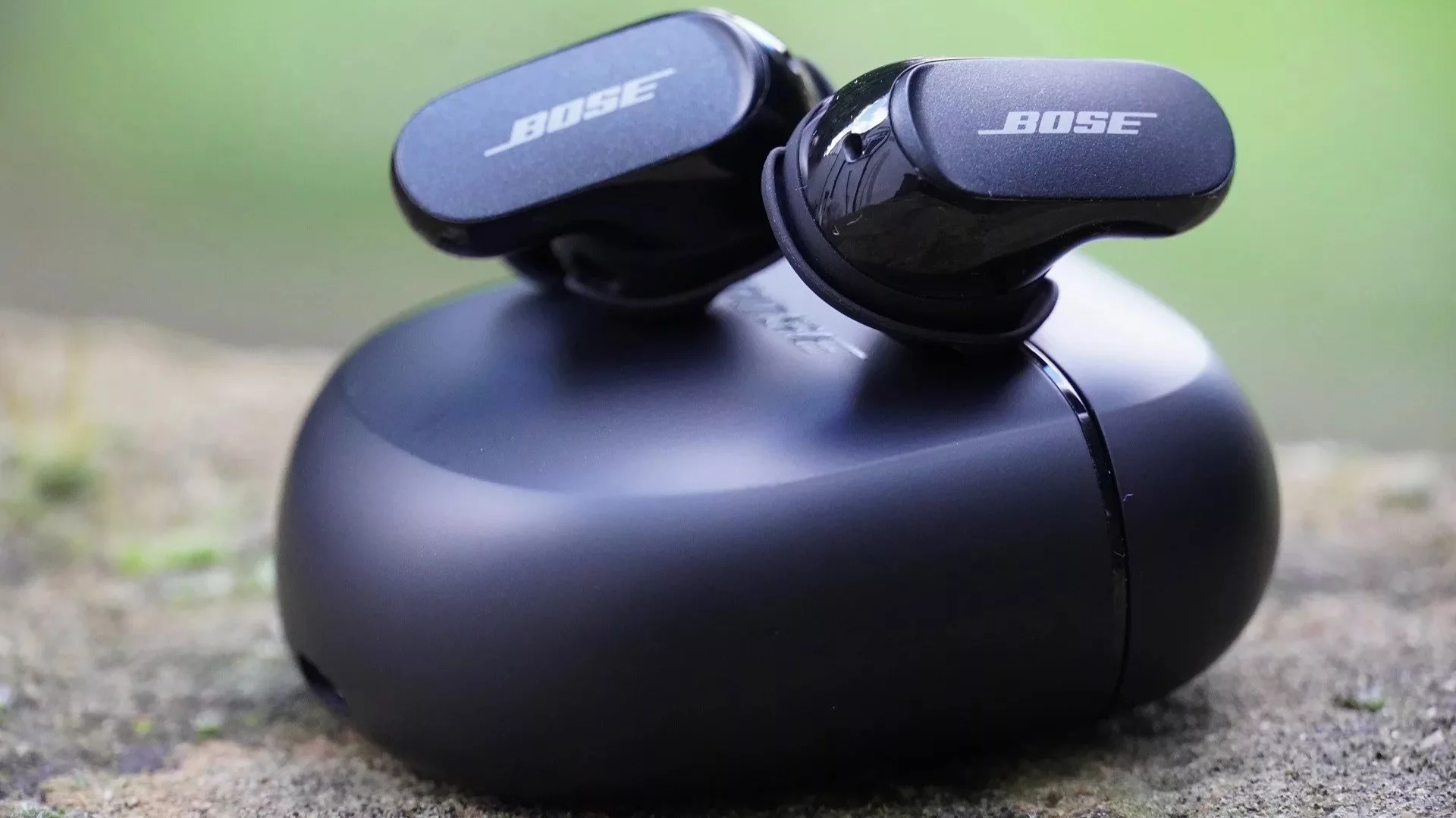 راهنمای خرید بهترین هدفون - بوز QuietComfort Earbuds II