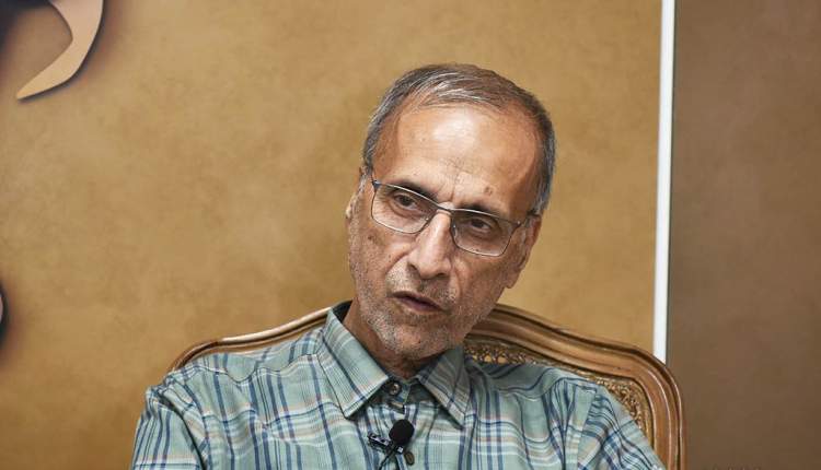 دعوت هادی خانیکی از افراد مبتلا به سرطان