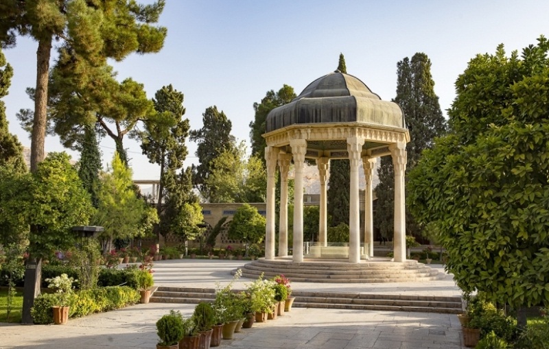 آرامگاه حافظ