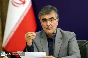 تسهیلات خرد و قرض‌الحسنه به مردم با استفاده از ابزار‌های نوین بانکی اعطا می‌شود