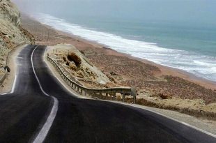 تکمیل راه‌های اصلی کریدور جاده‌ای ساحلی جنوب کشور تا1403