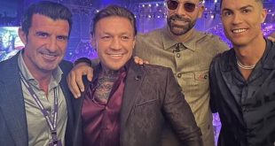 عکس‌| ملاقات کریستیانو رونالدو با همسایه قدیمی‌اش