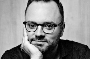 رئیس تیم مهندسی امنیت اپل علیه قابلیت سایدلودینگ در آیفون صحبت کرد