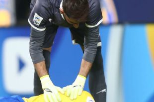 عکس| پیام بیرانوند برای رونالدو پس از اتفاق خطرناک