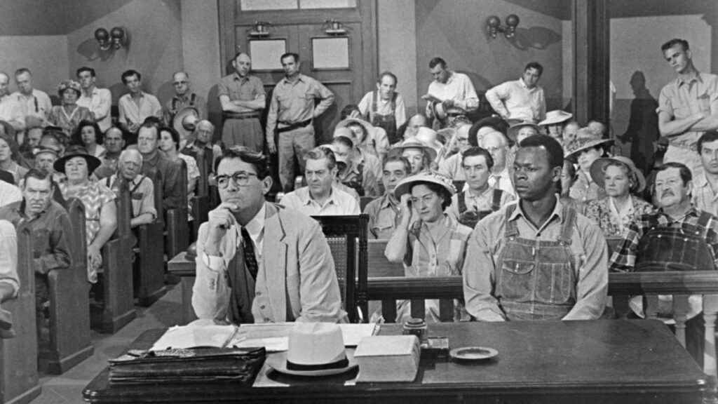 بهترین فیلم های درام و داستانی 256 To Kill a Mockingbird