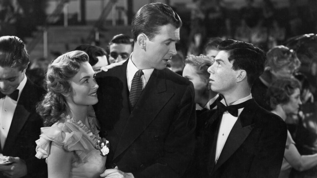 بهترین فیلم های درام و داستانی 270 It’s a Wonderful Life