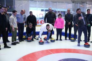 1703100218 520 اغاز فعالیت رسمی انجمن کرلینگ در وجود ستاره‌های ورزش ایران