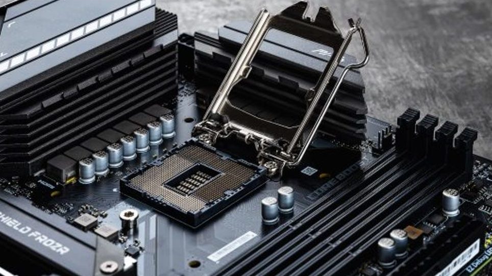 راهنمای جامع خرید کامپیوتر و سیستم گیمینگ ارزان قیمت (آذر ۱۴۰۲) 34 مادربرد سیستم گیمینگ ارزان