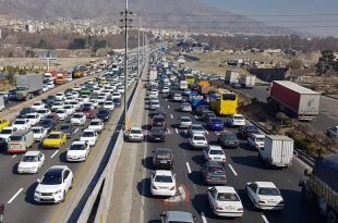 رکورد میزان جابجایی کالا در جاده‌های کشور در آبان ماه با حمل ۵۰ میلیون تن بار شکسته شد