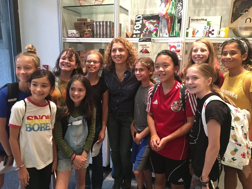 بیوگرافی انوشه انصاری | اولین زن فضانورد ایرانی + افتخارات 21 انوشه انصاری