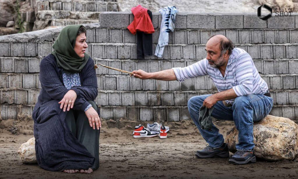 نقد فیلم ویلای ساحلی - یک کمدی آبرومند 16 نقد فیلم ویلای ساحلی - یک کمدی آبرومند - ویجیاتو