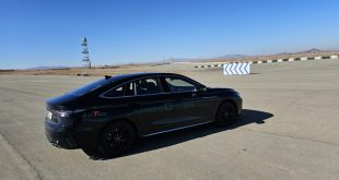 رانندگی با فونیکس آریزو 8