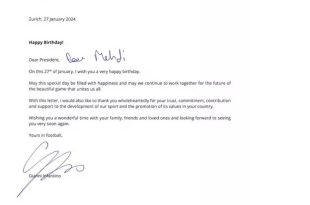 عکس| تبریک ویژه اینفانتینو به مهدی تاج