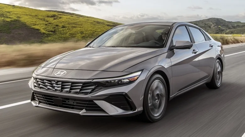 بهترین خودروهای سال 2024 بر اساس مصرف سوخت