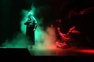 ادب یکی از نکات برجسته اخلاقی حضرت ابالفضل است