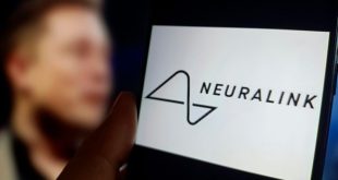 اولین بیمار نورالینک حالا می‌تواند با فکرکردن، ماوس را روی صفحه حرکت دهد