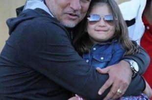 عکس‌| تصویر قدیمی علی دایی و دخترش نورا در زمان کودکی