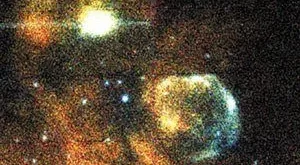 یک هفته پس از پرتاب موفقیت آمیز در دسامبر 1999، درهای تلسکوپ ایکس‌ام‌ام-نیوتون در ماژول‌های آینه اشعه ایکس و تلسکوپ مانیتور نوری باز شدند.