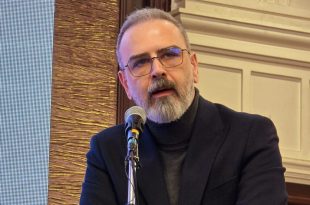 لیان همراه نماینده رسمی موبایل‌های TCL در ایران شد