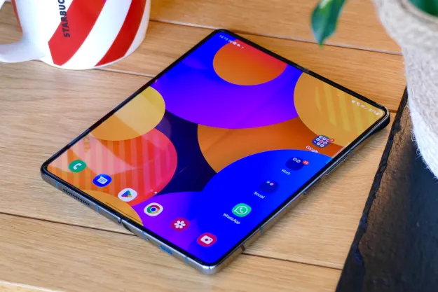 گوشی گیمینگ سامسونگ مدل Galaxy Z Fold 4