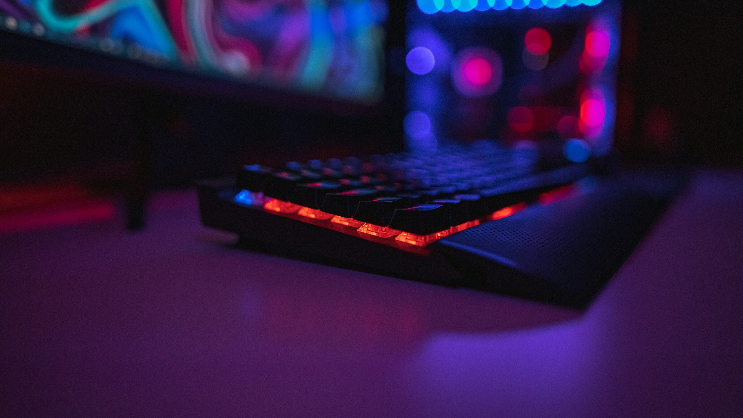 مزایا و معایب استفاده از صندلی گیمینگ - ویجیاتو