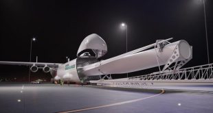 بزرگ‌ترین هواپیمای جهان با طول ۱۰۸ متر معرفی شد + ویدیو