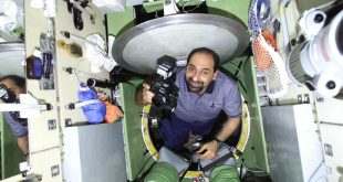 به محض ورود به ایستگاه فضایی بین‌المللی، گیدونی کنترل بازوی روباتیک شاتل را در دست گرفت و Raffaello MPLM را هدایت کرد.