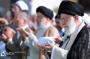 رهبر انقلاب تا دقایقی دیگر نماز عید فطر را در مصلّی امام خمینی اقامه می‌کنند