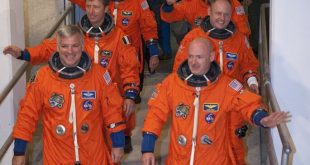 اندور در آخرین مأموریت خود، اس‌تی‌اس-134، به فضا پرتاب شد