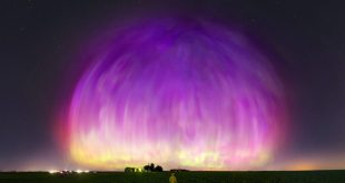 شفق قطبی گنبدی شکل در آسمان