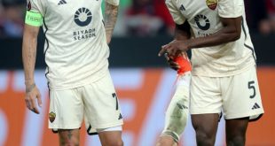 عکس‌| رفتار باورنکردنی هواداران لورکوزن با سردار آزمون