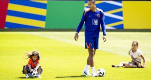 فدراسیون فوتبال هلند , تیم ملی فوتبال هلند , تیم ملی فوتبال لهستان , یورو 2024 ,