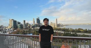 عکس‌| سردار آزمون در استرالیا؛ ملاقات با مرد نزدیک به کی‌روش!