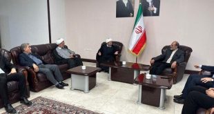 فعالیت‌های فرهنگی، گردشگری درمانی و ترویج زبان فارسی باید توسعه یابد