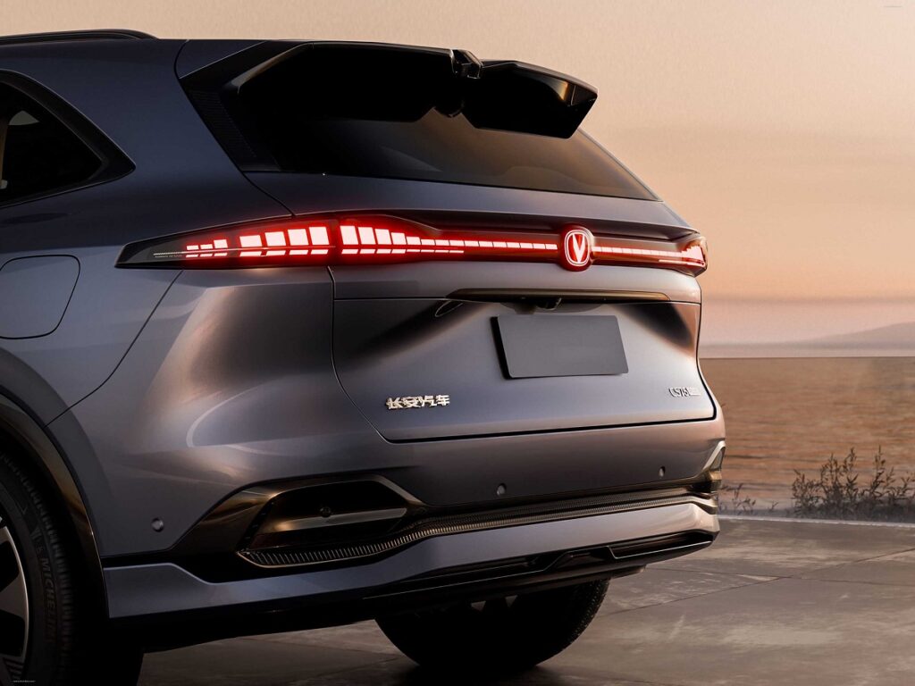 چانگان CS75 پلاس تازه در چین مشاهده شد_دلچسب 6 نمای عقب