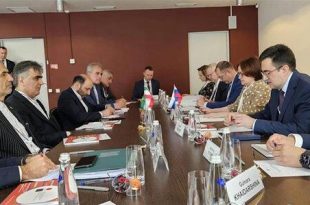 توسعه همکاری های بانکی و مالی ایران و روسیه انجام شود