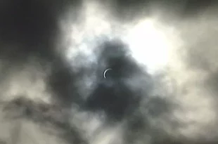 امروز در فضا: آخرین خورشیدگرفتگی کامل قرن بیستم