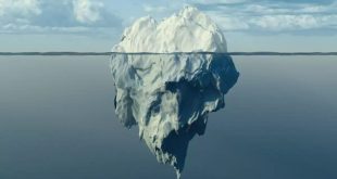بزرگ‌ترین کوه یخ جهان دوباره در یک گرداب اقیانوسی گرفتار شد