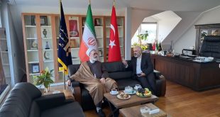 دیدار آیت الله اعرافی با علماء و فعالان اسلامی در استانبول