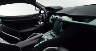 Rimac Nevera R unveiled, ready to break all records