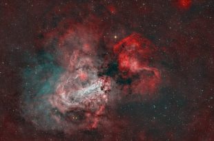 سحابی M17 سوژه محبوب تلسکوپ‌ها در کیهان است که به‌عنوان «امگا» یا «سحابی قو» نیز شناخته می‌شود.