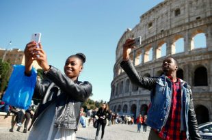 گردشگری سلفی