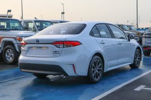 قیمت تویوتا لوین