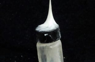 دانشمندان توانسته‌اند با الیاف مرد عنکبوتی خود اشیاء مختلف را بلند کنند.