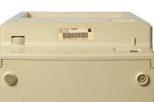 مکینتاش اپل