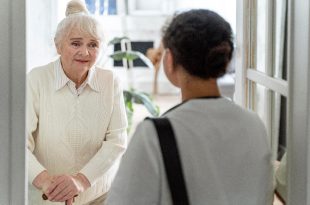 راهنمای انتخاب شرکت پرستاری سالمند