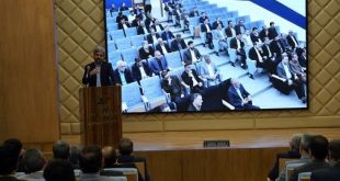 تاکید‌ بر خرید ماشین‌آلات جدید و مدیریت دقیق ترافیک هوایی در عملیات‌ زمستانی فرودگاه‌های کشور