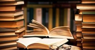 انتخاب ۱۰ کتاب به عنوان کتاب برتر سال دانشگاهی